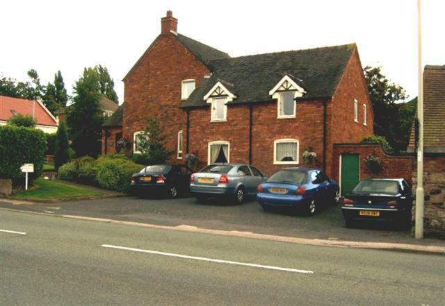 Birtley House Guest House B&B เทลฟอร์ด ภายนอก รูปภาพ