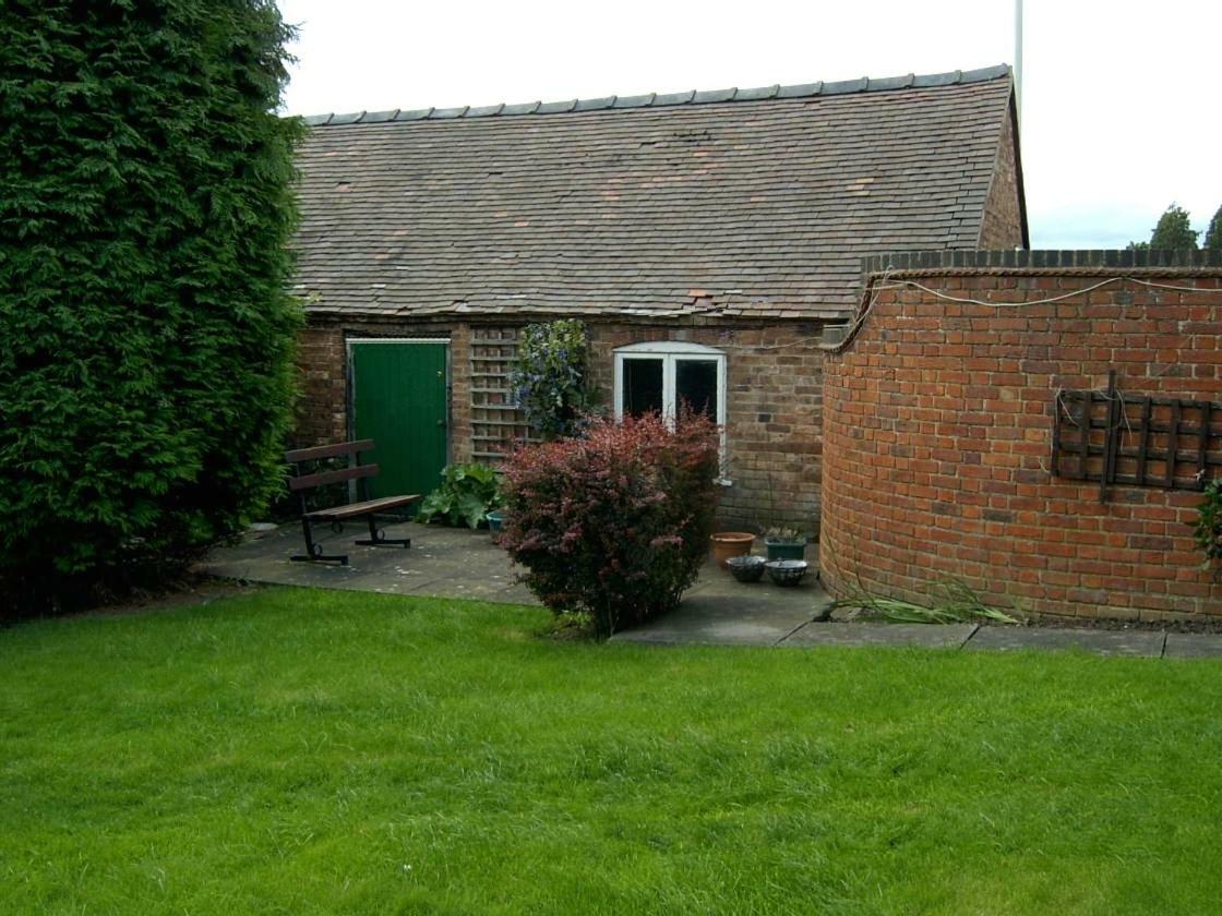 Birtley House Guest House B&B เทลฟอร์ด ภายนอก รูปภาพ