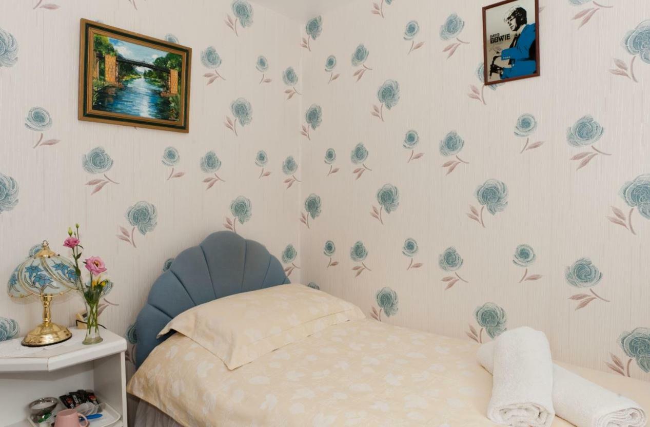 Birtley House Guest House B&B เทลฟอร์ด ภายนอก รูปภาพ