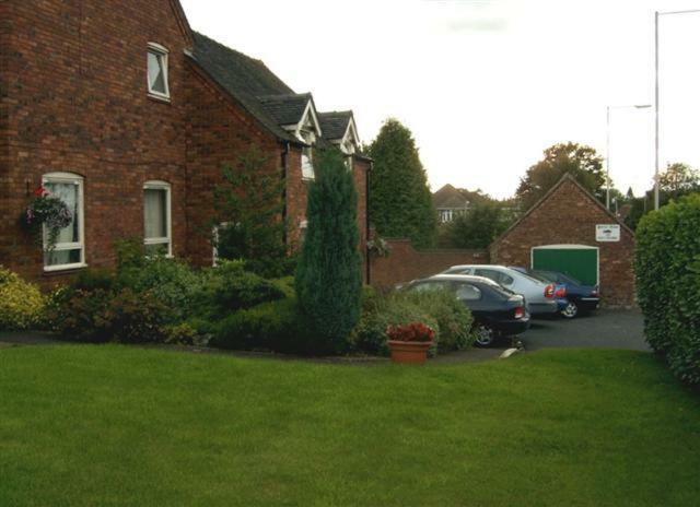 Birtley House Guest House B&B เทลฟอร์ด ภายนอก รูปภาพ